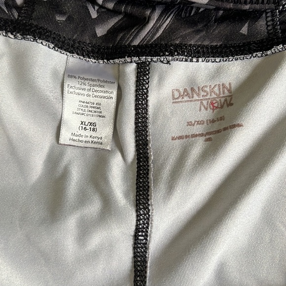 Capris - Picture 2 of 2